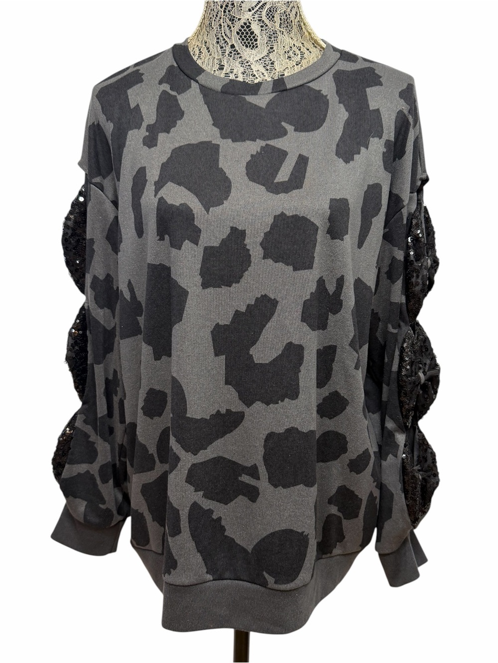 Sheilay 3XL Gray Black Leopard Print Sequin Sleeve Sweatshirt Top